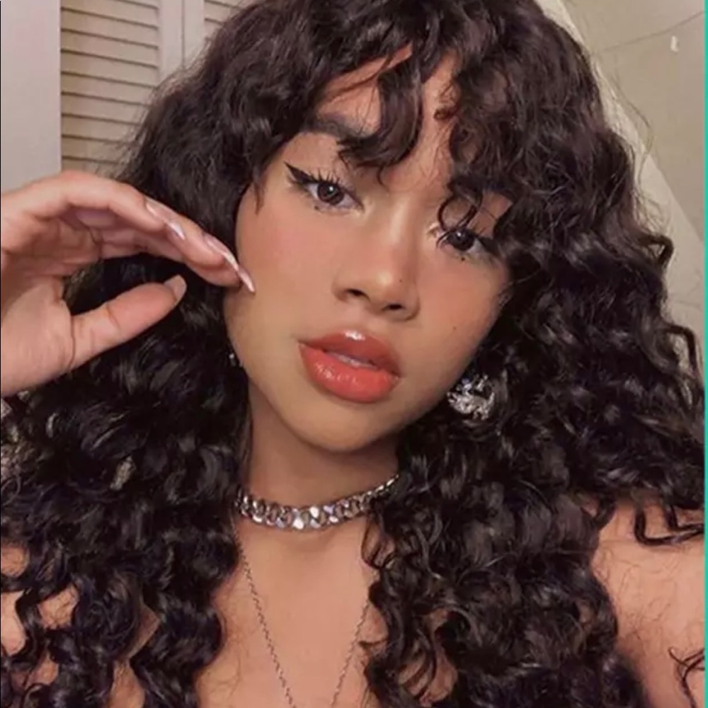 24” Synthetic Curly wig with Bang 1b